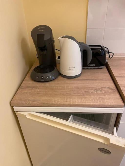 Apartment Centre 2 Pieces Volumineux